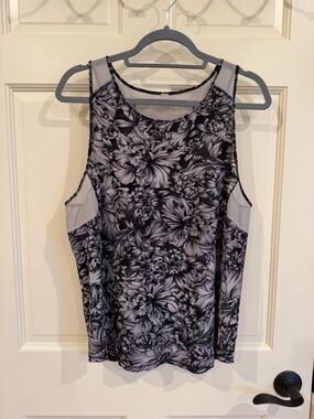 lululemon athletica Sculpt Tank Top *Tie Back